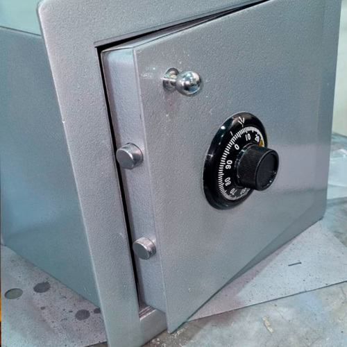 Caja Fuerte 8