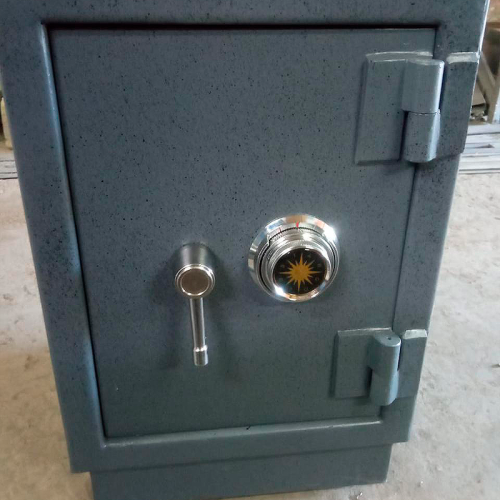 Caja Fuerte Ref: 305